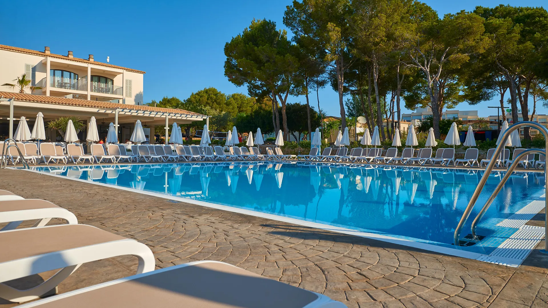 Protur Floriana Resort 3* Sup Cala Bona  Aparthotel Cala Bona (Mallorca)