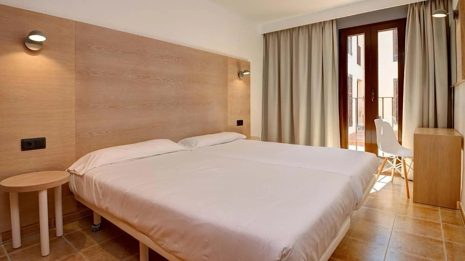 Aparthotel Protur Floriana Resort 3* Sup Cala Bona