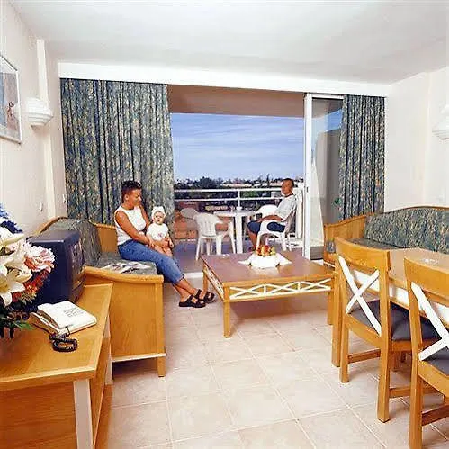Protur Floriana Resort 3* Sup Cala Bona  Aparthotel